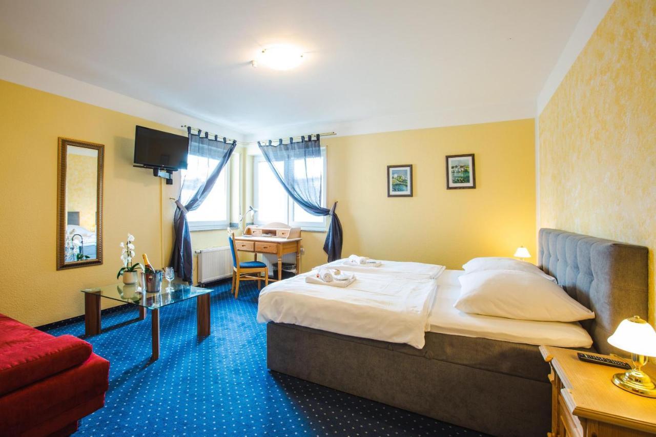 Hotel Altstadt Wassenberg Eksteriør billede