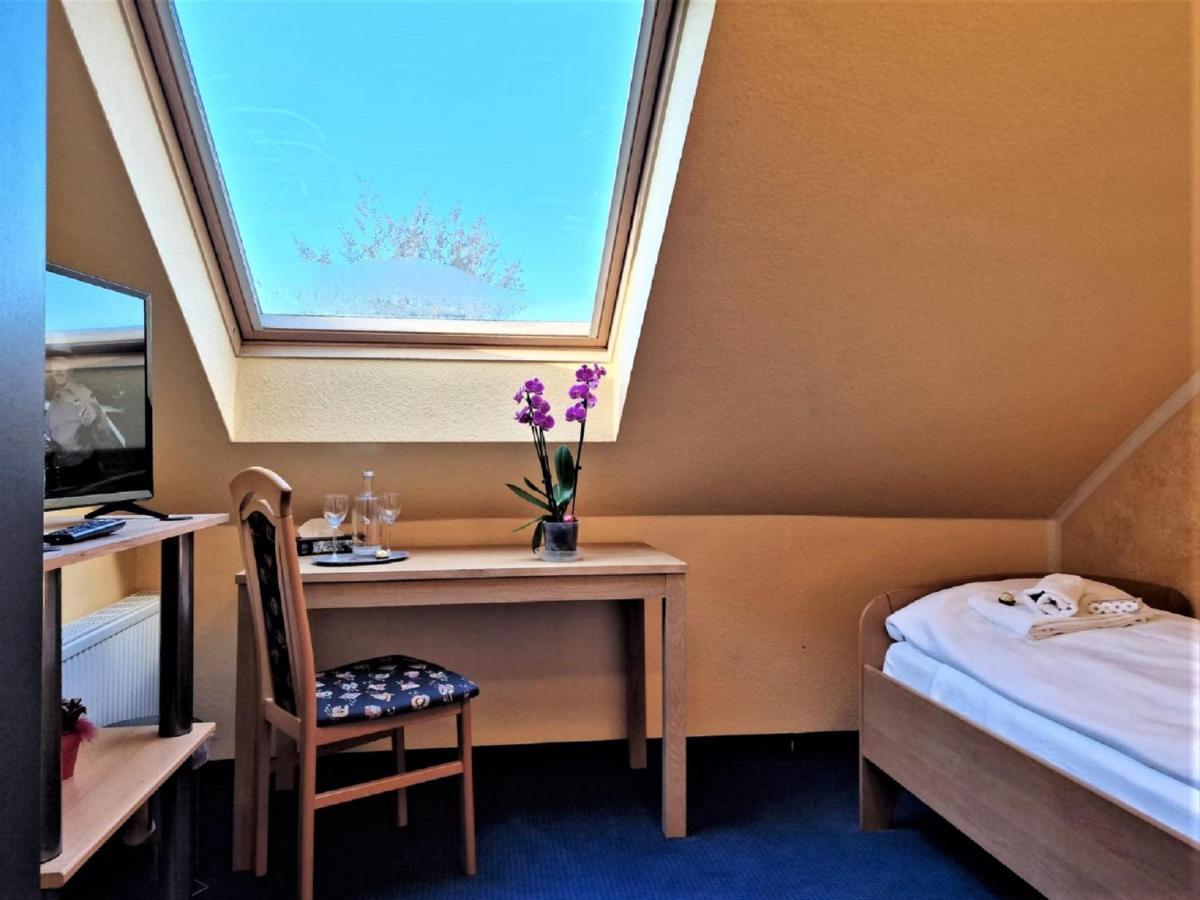 Hotel Altstadt Wassenberg Eksteriør billede