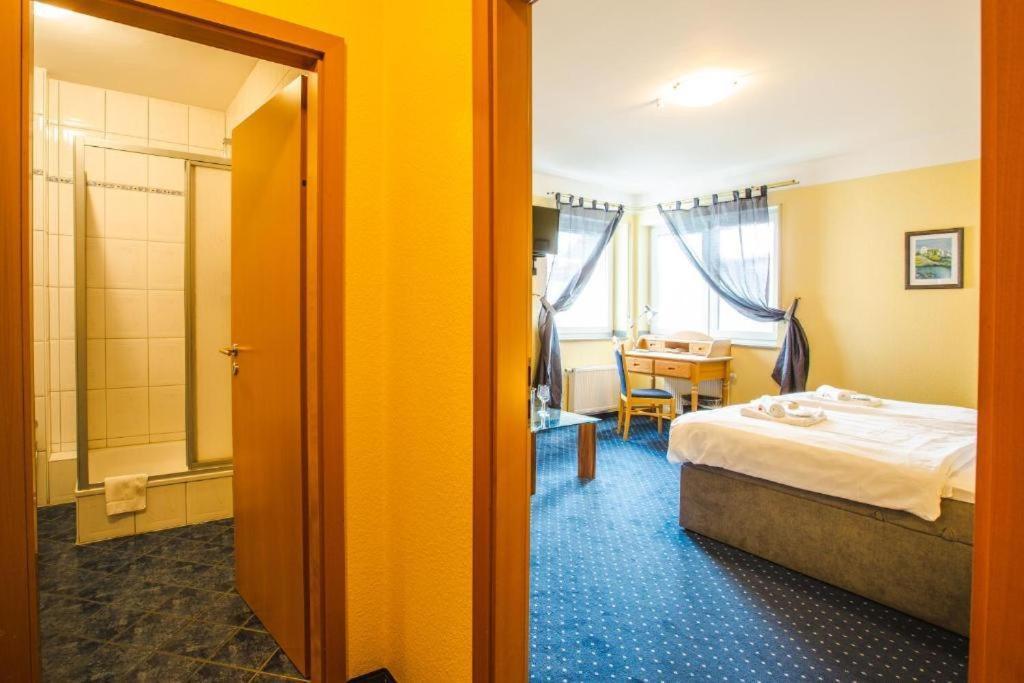 Hotel Altstadt Wassenberg Eksteriør billede